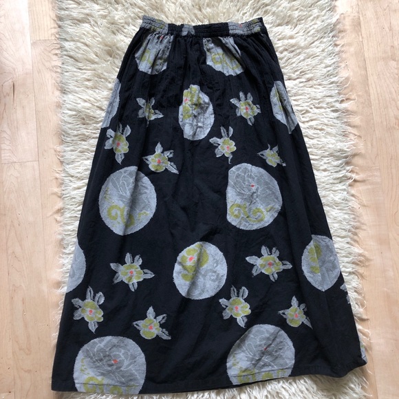 Beautiful Cotton Skirt - Picture 1 of 6